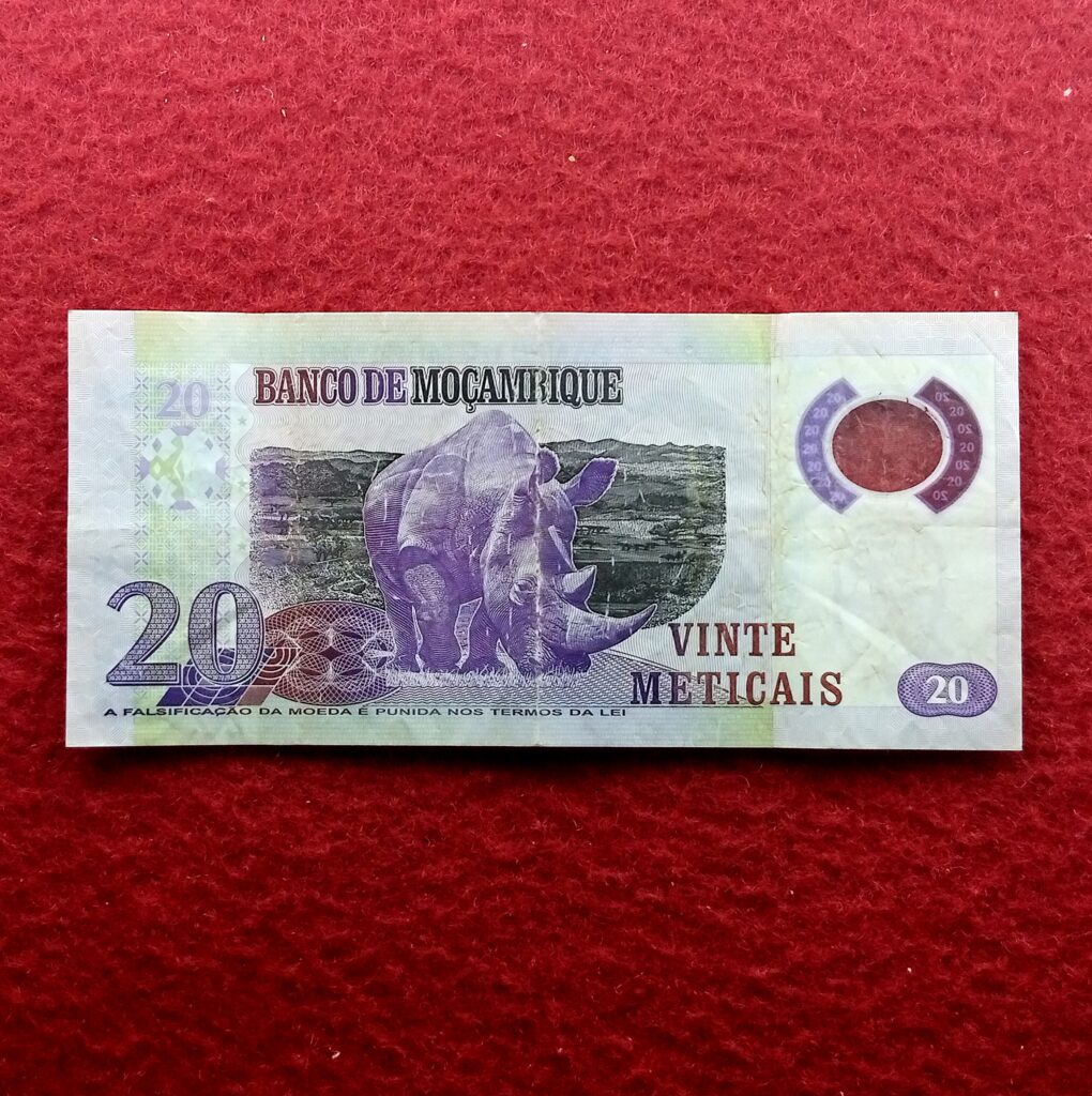 Mozambique 20 Meticais 2011 Polymer Banknote BidCurios